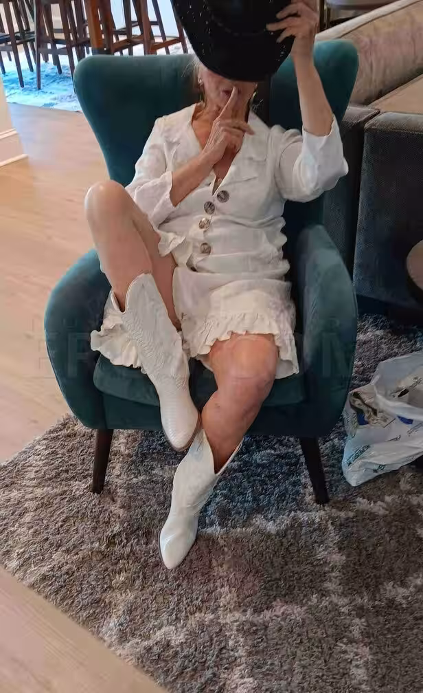 Muguette / Maxine DeParis / Clemence - Photo 1