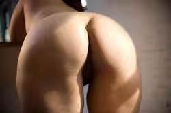 Larissa Knight - Photo 3