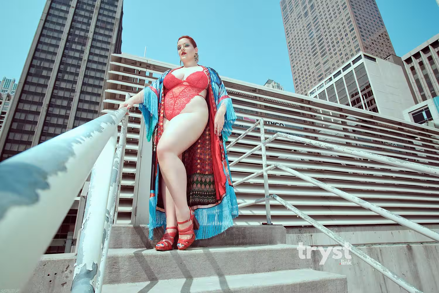 Harpy Anna Harris - Photo 4