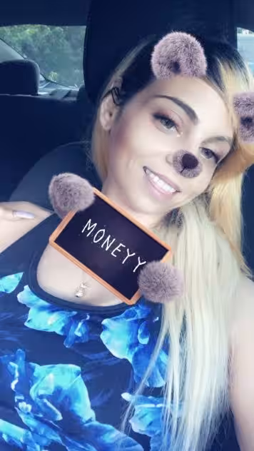 Michelle / Moneyy Marie - Photo 1