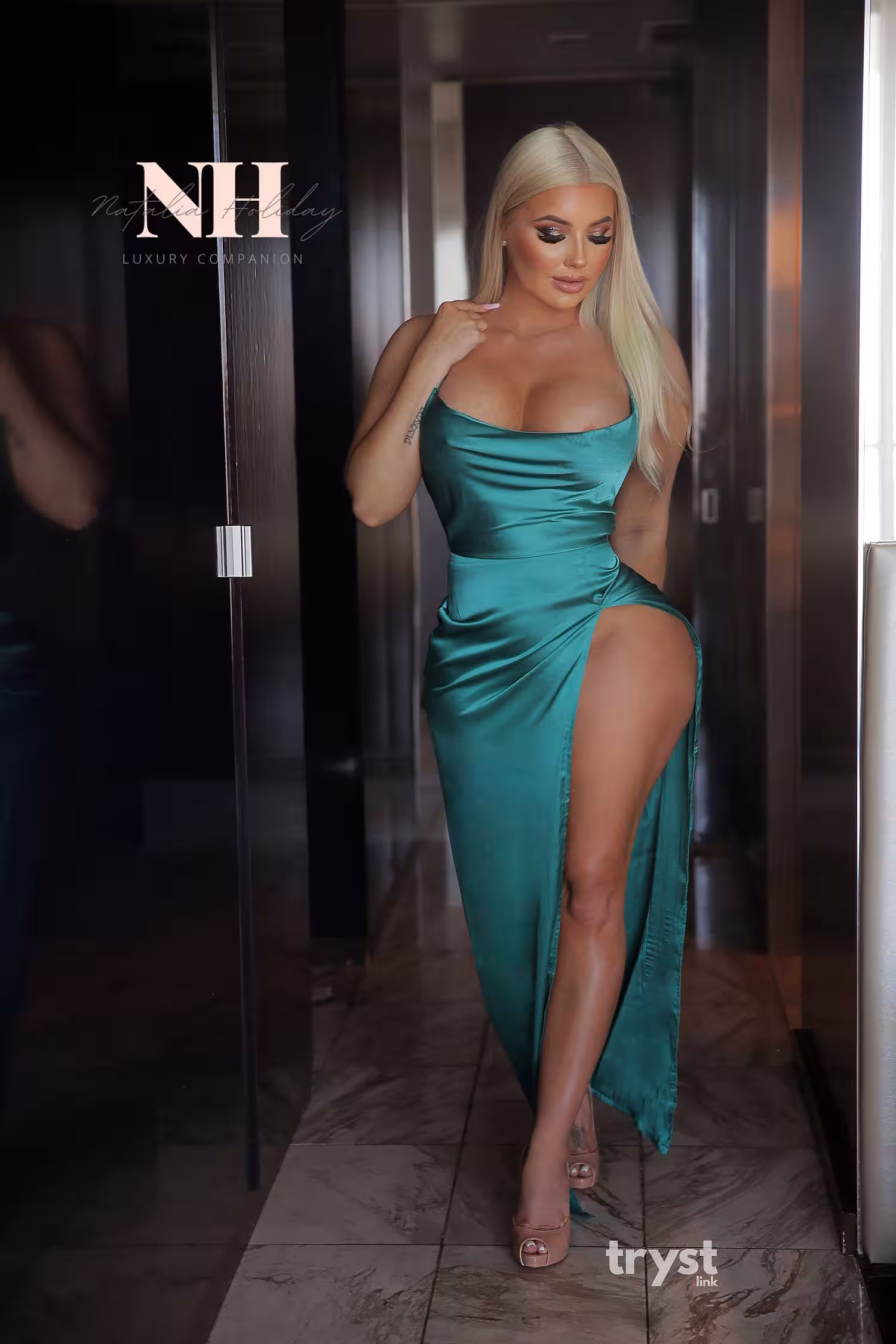 Natalia Holiday - Photo 6