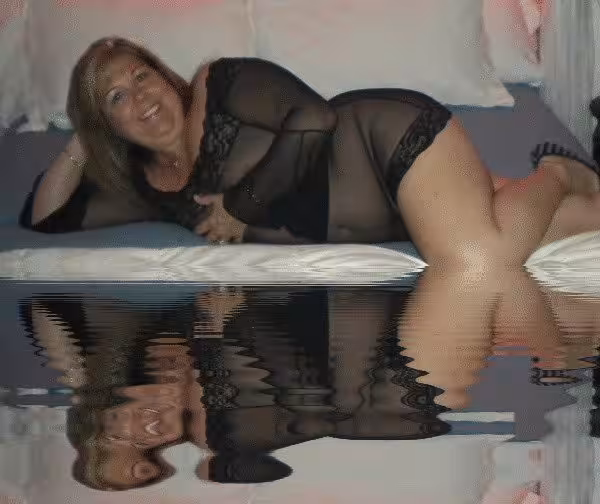 Diana and Sweet Tart - Photo 1