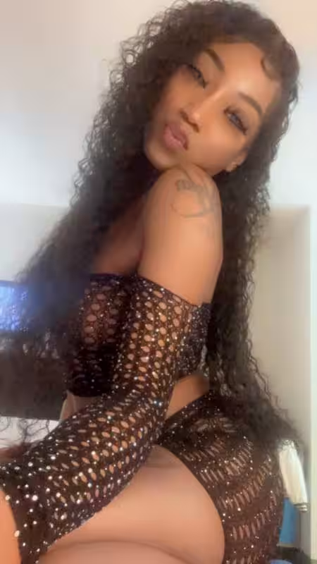 Escort Petite Promise / Petite Pink (505) 441-7116 in Albuquerque, NM