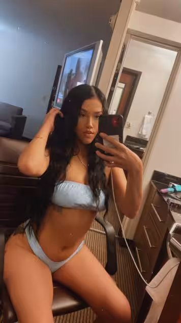 Escort Alexus (323) 236-5129 in Lombard, IL