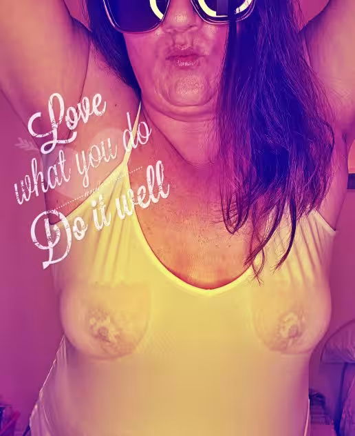 Nikki Darling / Jackie - Photo 1