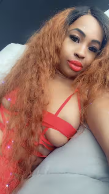 Lanette and Friend - Photo 1