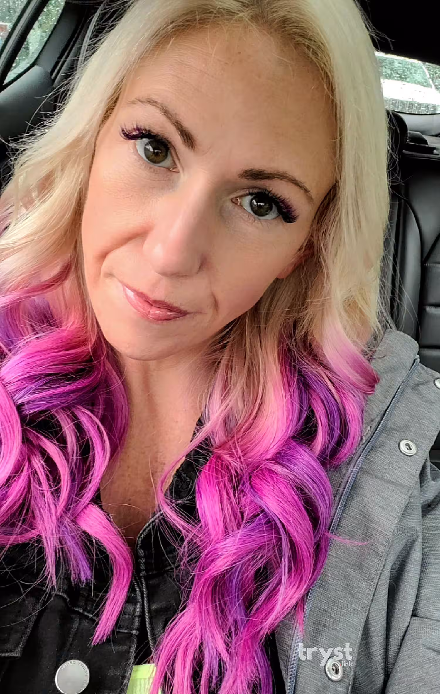 Kasey Grant - Photo 1