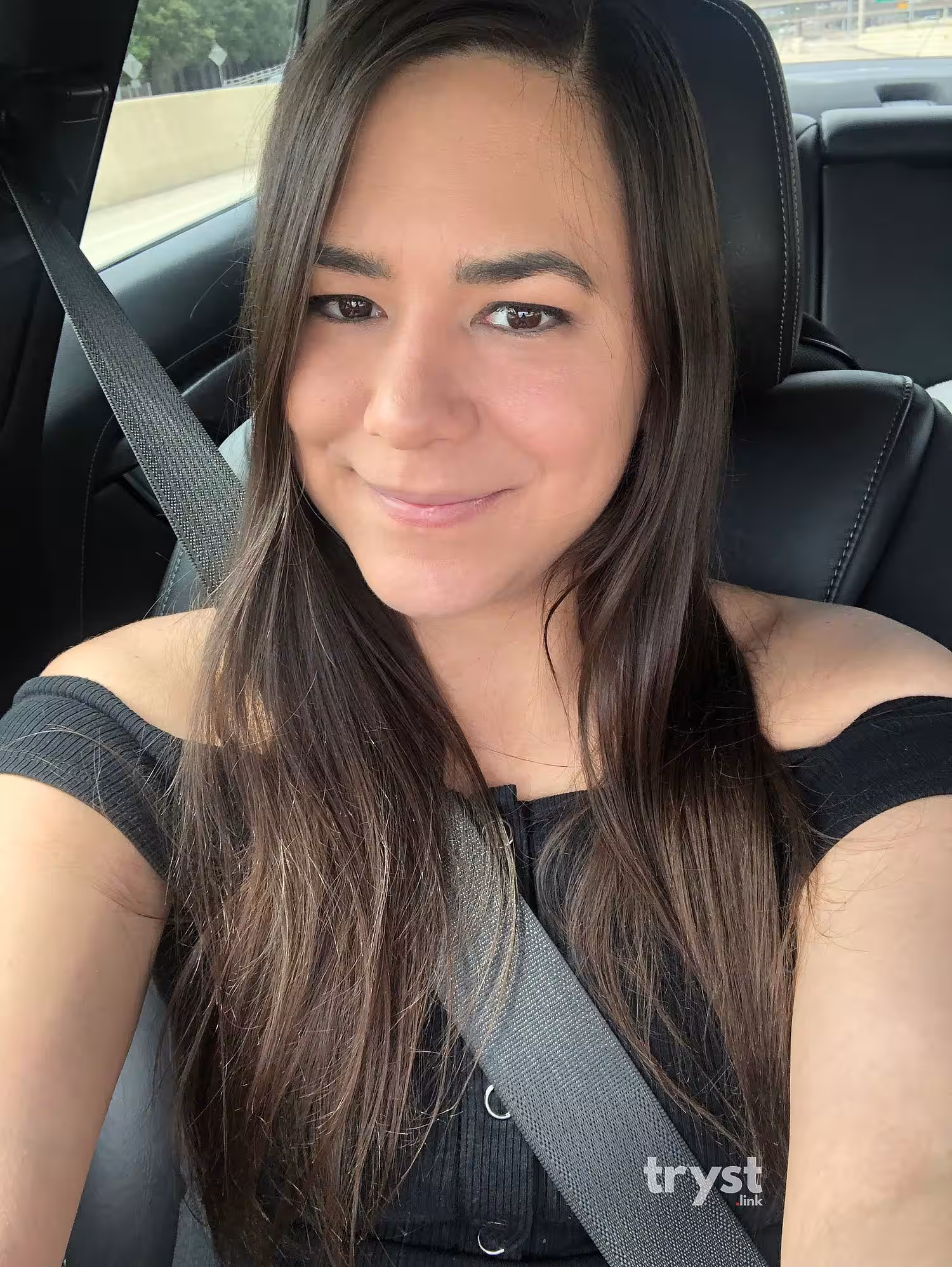 Evee / Ruby Red - Photo 1