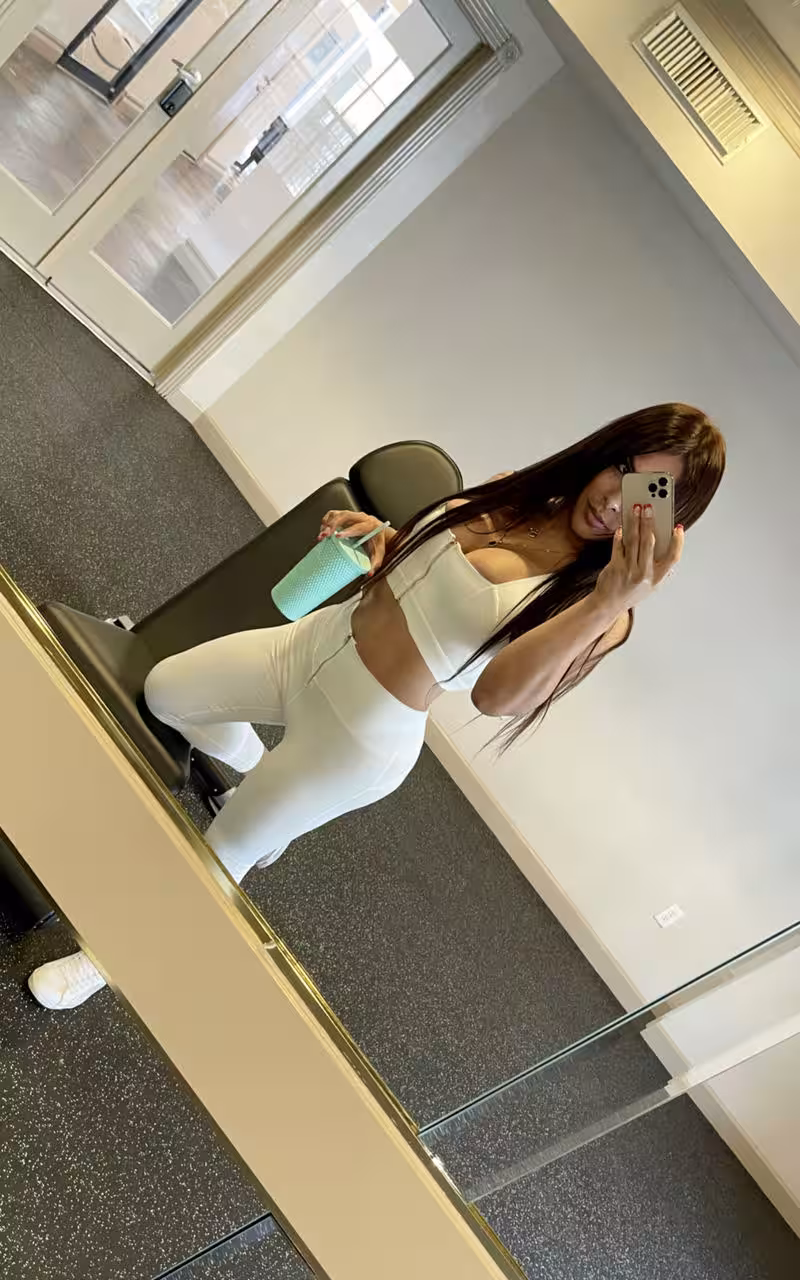 TS Yullisa - Photo 3