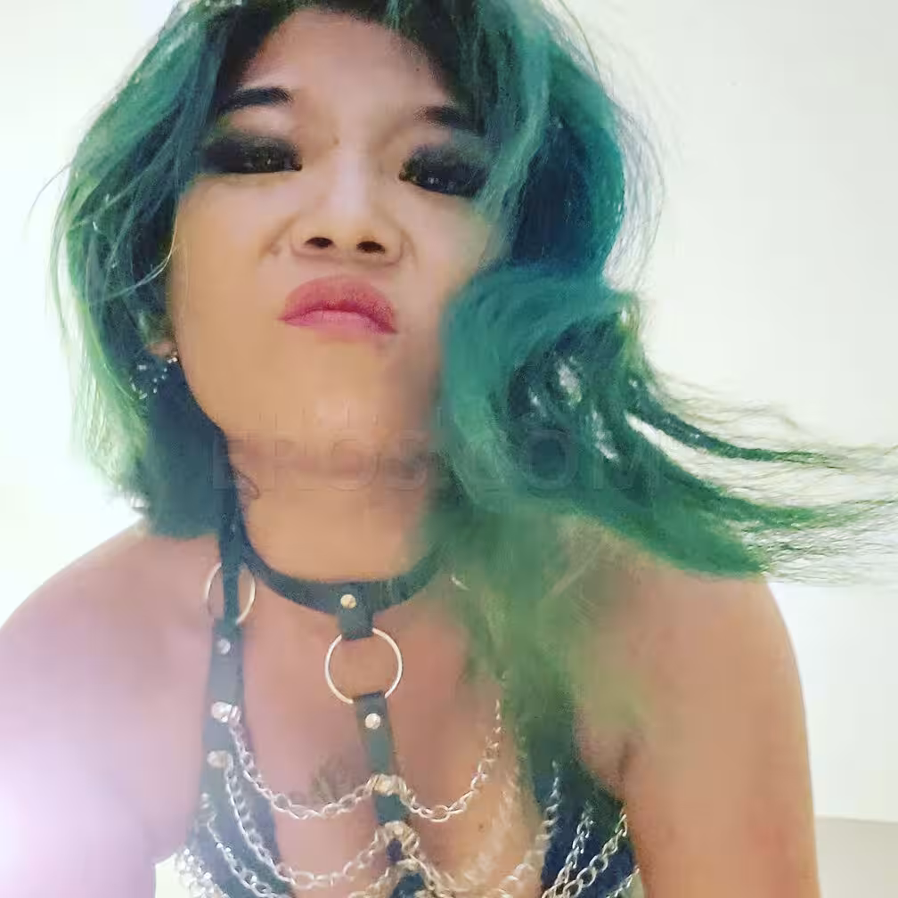 Mistress Kym - Photo 1