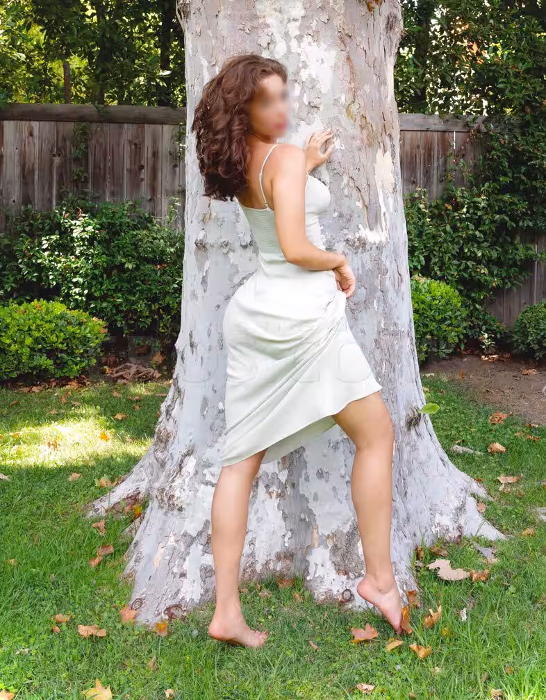 Carmen Paige - Photo 1