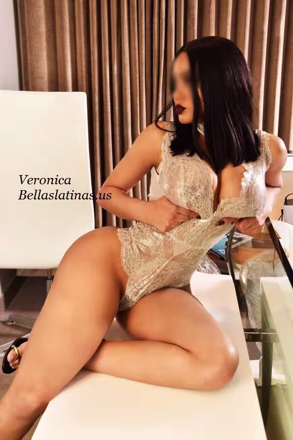 Veronica - Photo 2