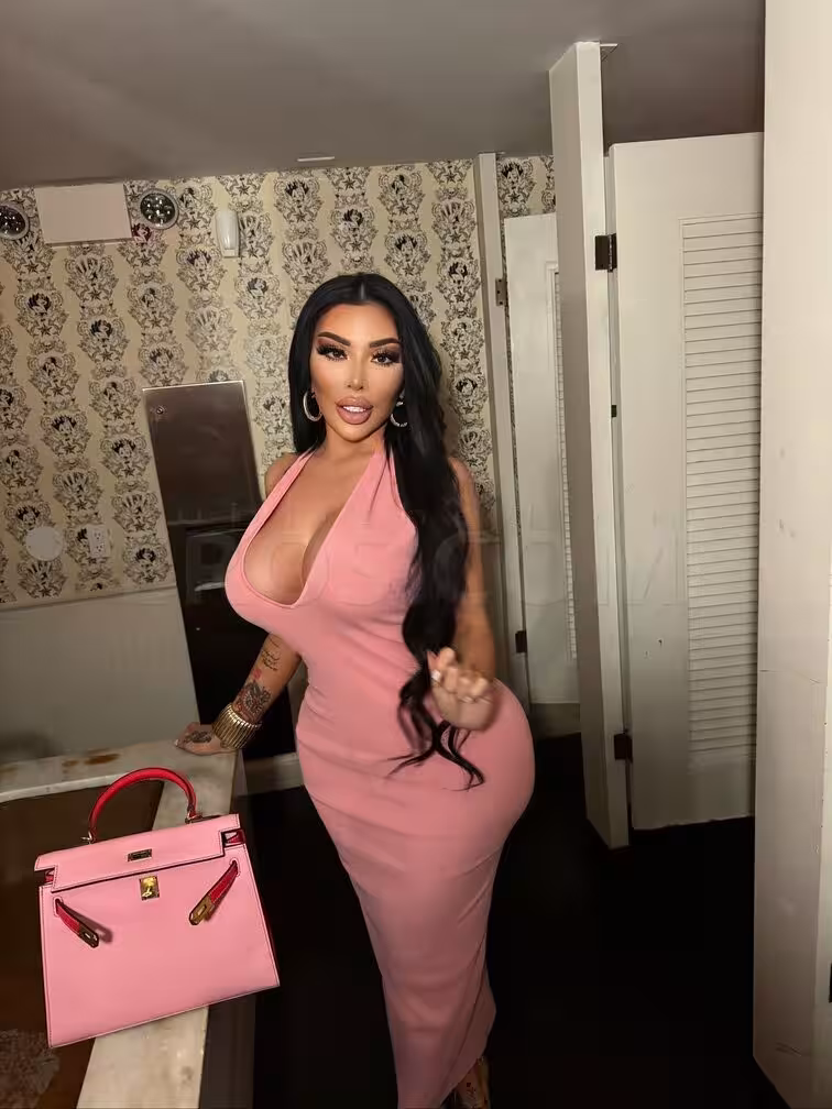 Farrah Mendez / Farrah XXX / Jessica Doll - Photo 4