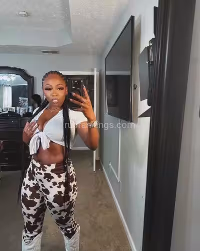 Chocolate Goddess - Photo 4