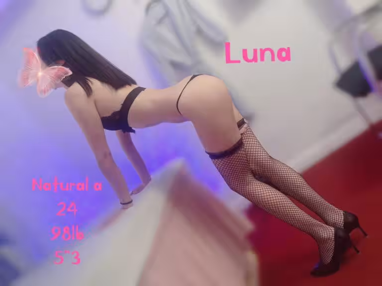 Luna - Photo 4