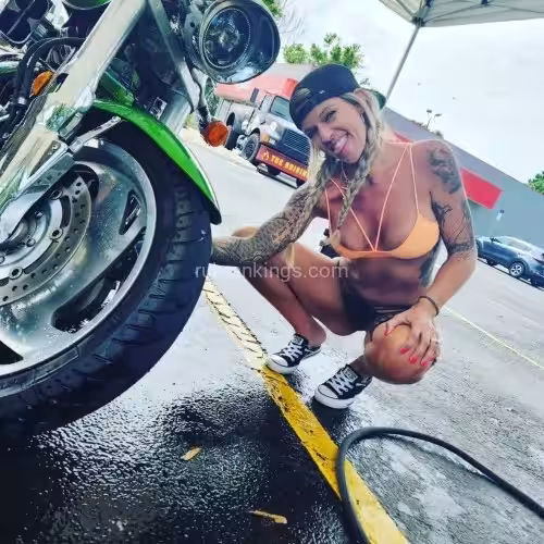 Piper Fawn - Photo 1