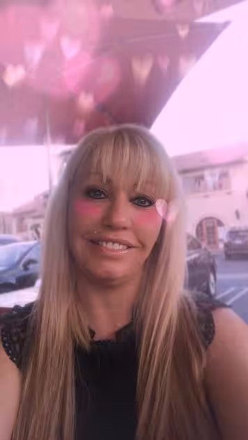 Allison / Soccer Mom - Photo 5