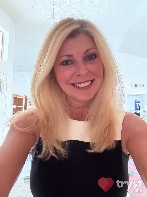 Escort/Massage/S&M British Brook in Phoenix, AZ