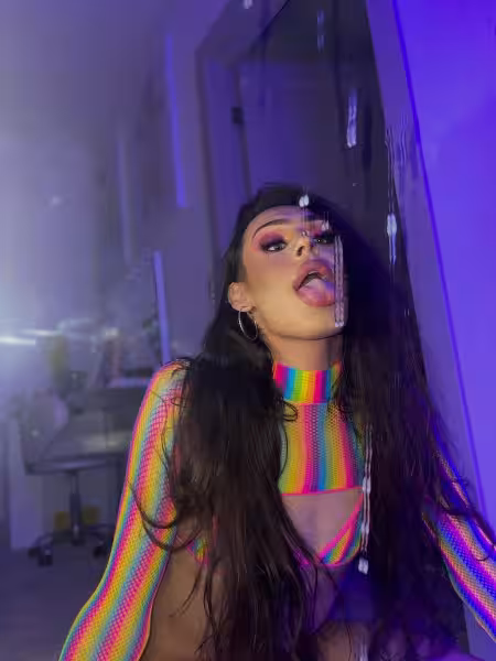 TS Hazel Hunt - Photo 4