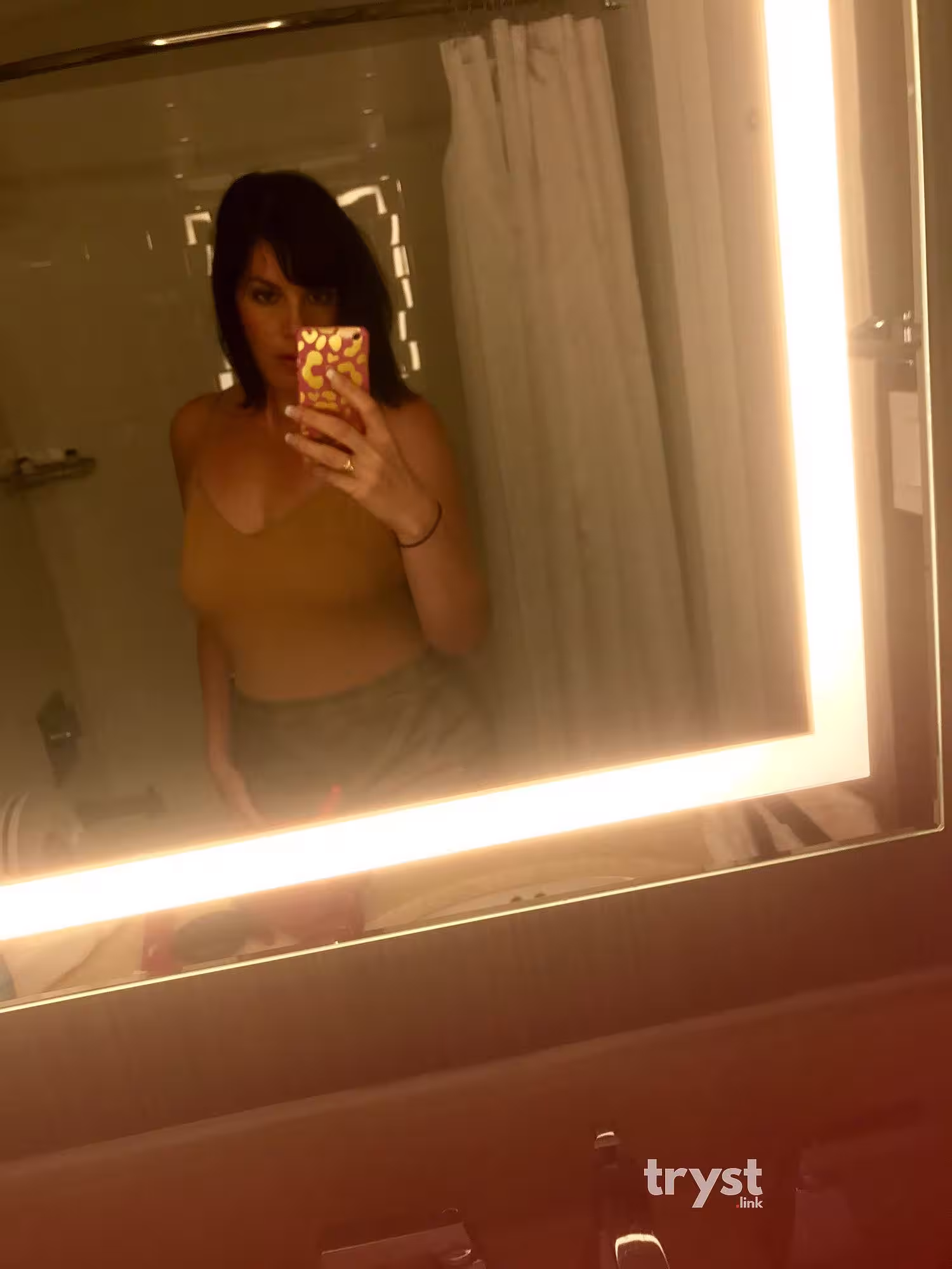 Elegant Shannon - Photo 6