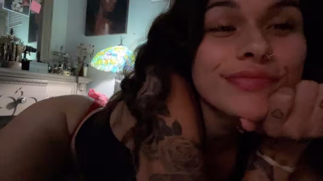 TS Alisia Rae - Photo 1