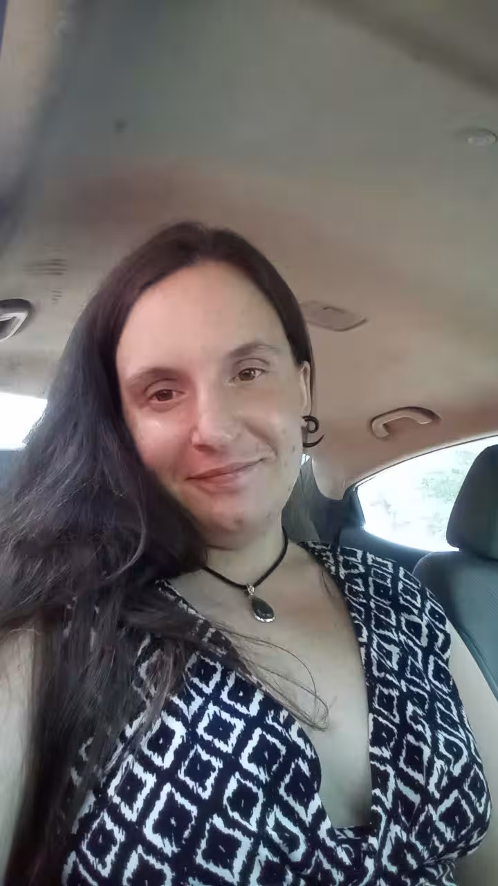 SweetGirl85 - Photo 1