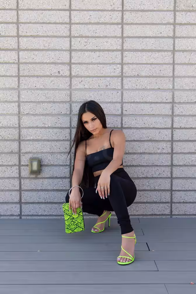 Sasha Valentina - Photo 2