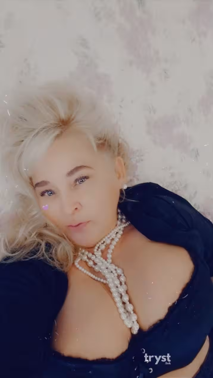 Summer of the Chicken Ranch and Wow Nikki - Photo 6