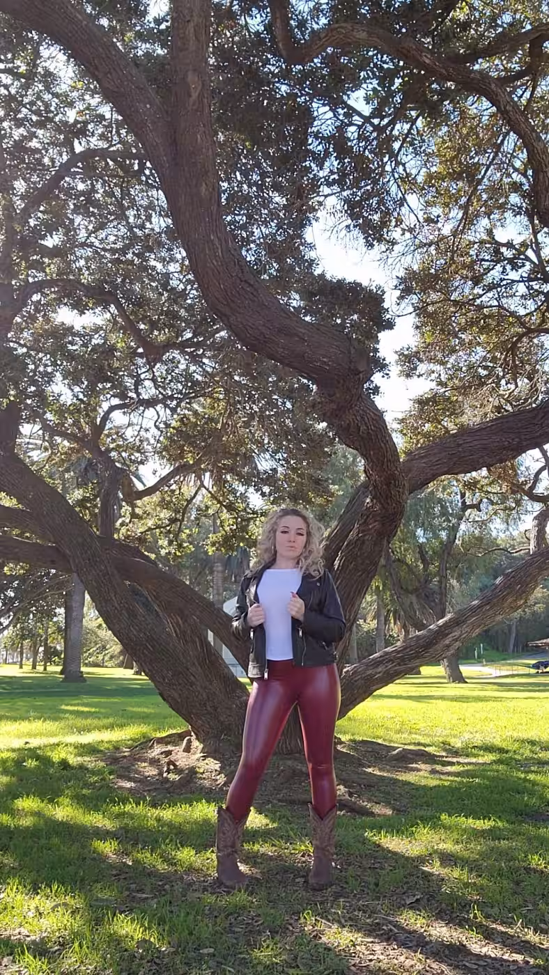 London Pleasures - Photo 1