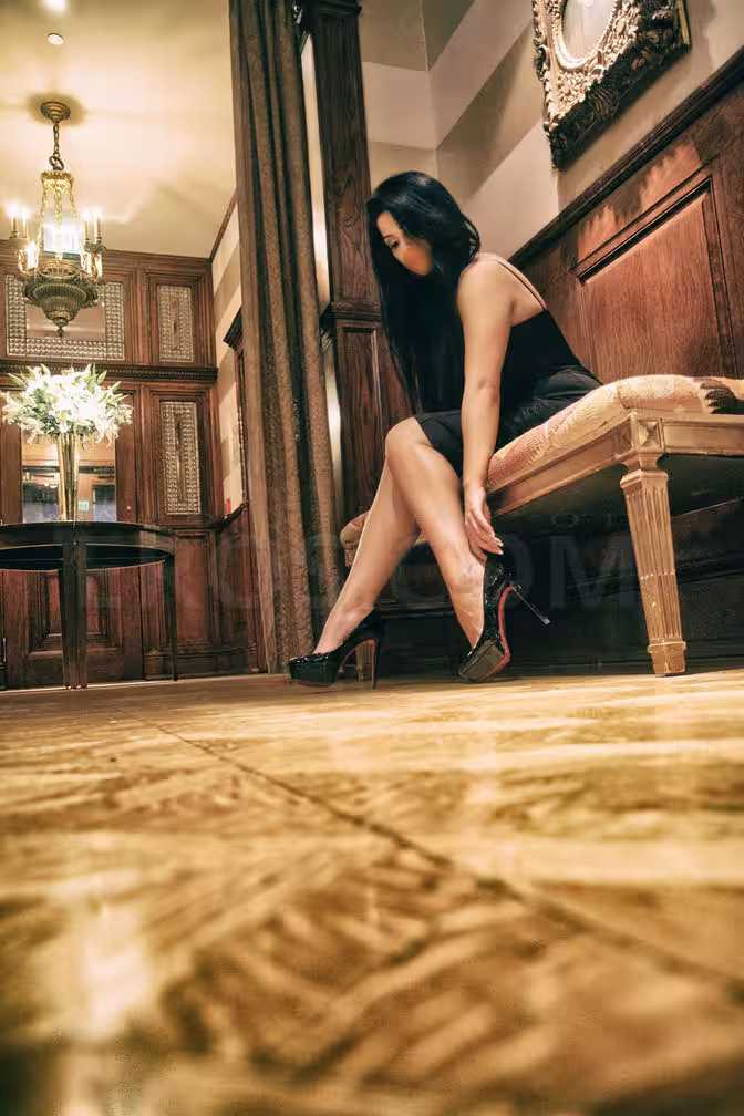 Anita Nayler - Photo 4